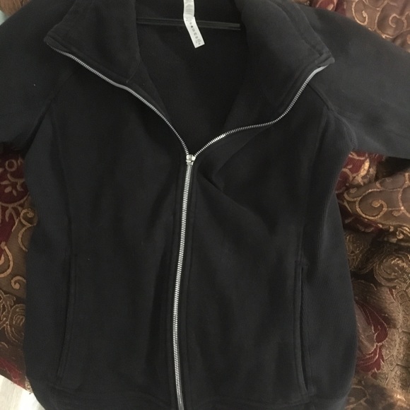 Lululemon hoodies - Picture 3 of 5